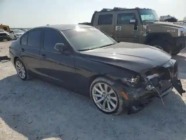 WBA8A9C57JAH13372 2018 BMW 3 SERIES-3