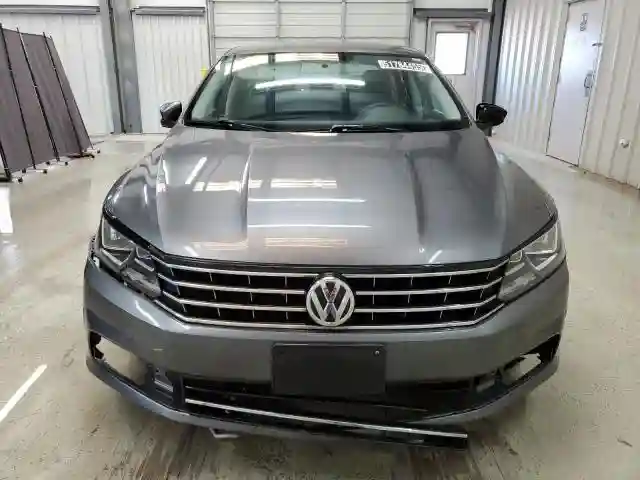 1VWAT7A37GC042443 2016 VOLKSWAGEN PASSAT-4