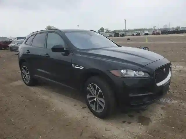 SADCJ2FN5JA258135 2018 JAGUAR F-PACE-3