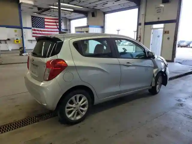 KL8CD6SA6LC447633 2020 CHEVROLET SPARK-2