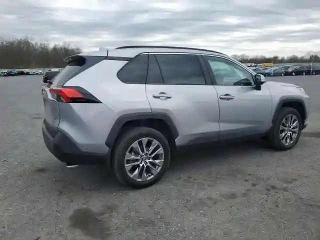 2T3A1RFV2NC295244 2022 TOYOTA RAV4-2