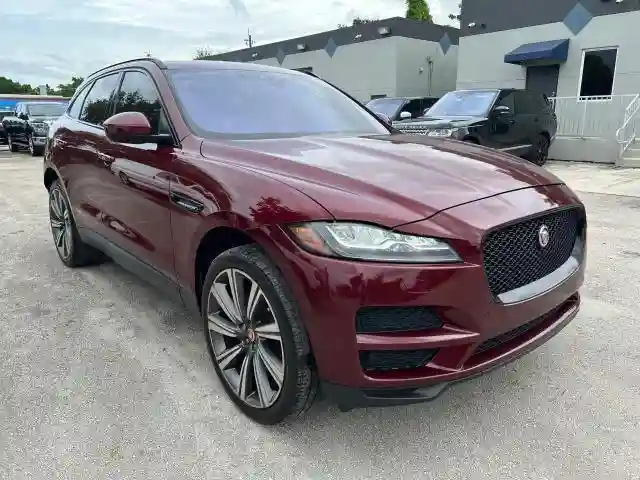 SADCK2BV2HA077734 2017 JAGUAR F-PACE-3