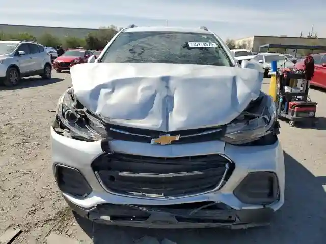 3GNCJLSB2KL228234 2019 CHEVROLET TRAX-4