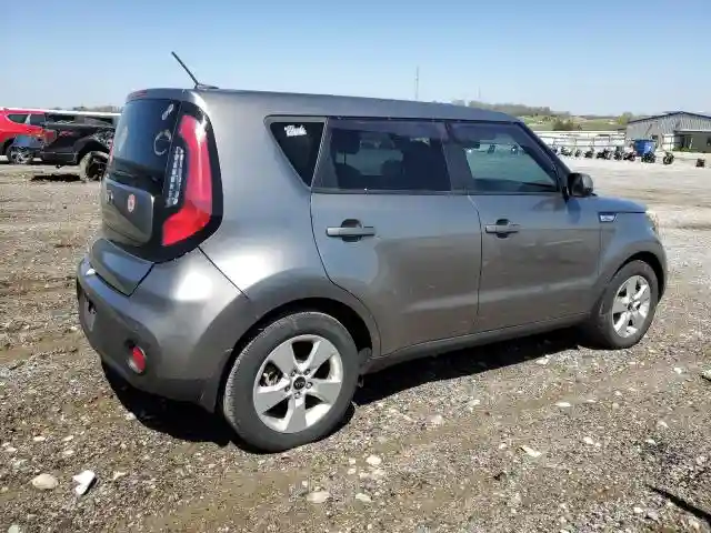 KNDJN2A22J7587067 2018 KIA SOUL-2