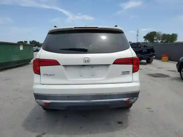 5FNYF6H90JB024311 2018 HONDA PILOT-5