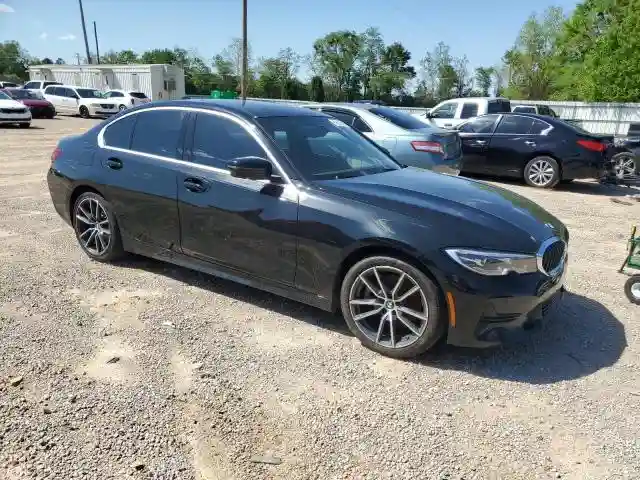 WBA5R1C57KFH03202 2019 BMW 3 SERIES-3