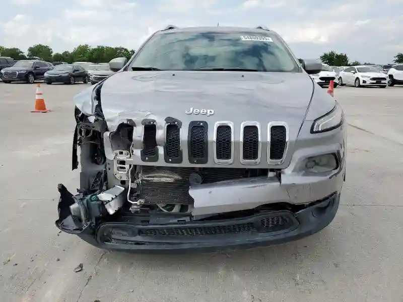 1C4PJLCS9GW247311 2016 JEEP GRAND CHEROKEE-4