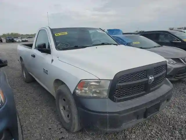 3C6JR6DG4HG557111 2017 RAM 1500-3