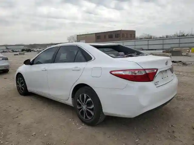 4T1BF1FK4GU179213 2016 TOYOTA CAMRY-1