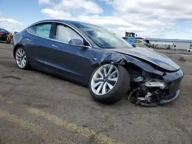 5YJ3E1EB6LF646549 2020 TESLA MODEL 3-3