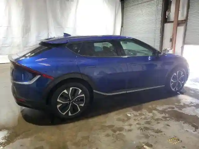 KNDC34LA0R5617785 2024 KIA EV6 LIGHT-2