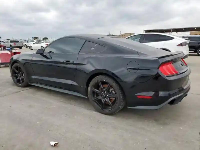 1FA6P8CF0J5104163 2018 FORD MUSTANG-1