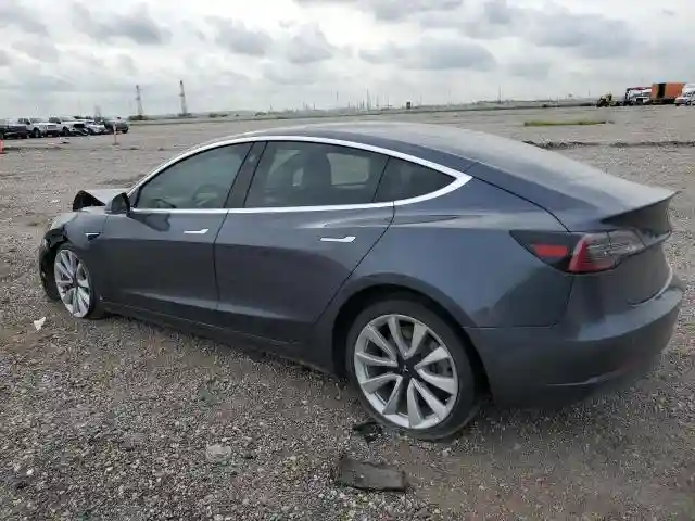 5YJ3E1EBXKF389362 2019 TESLA MODEL 3-1