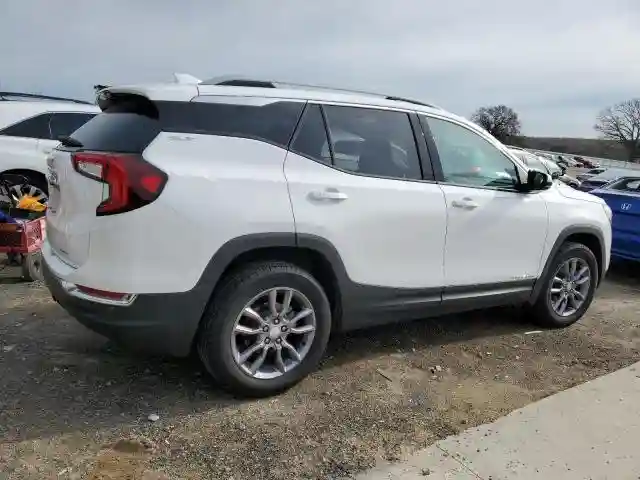 3GKALVEV6NL111177 2022 GMC TERRAIN-2