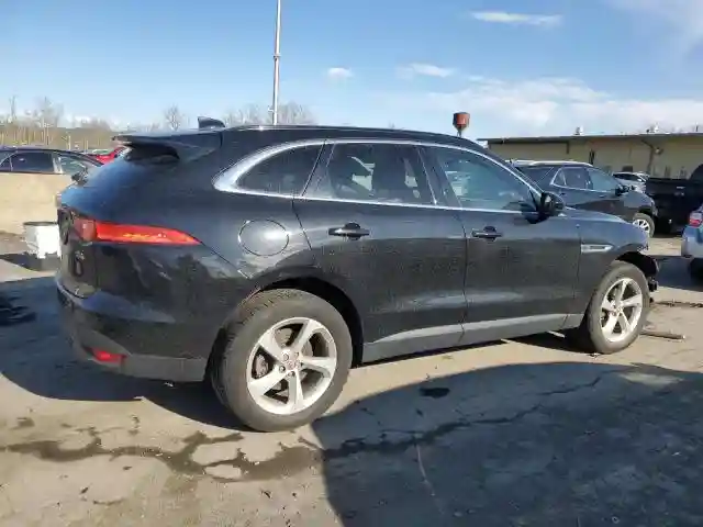 SADCJ2FX4KA361999 2019 JAGUAR F-PACE-2