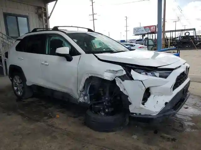 2T3C1RFVXMW150412 2021 TOYOTA RAV4-3