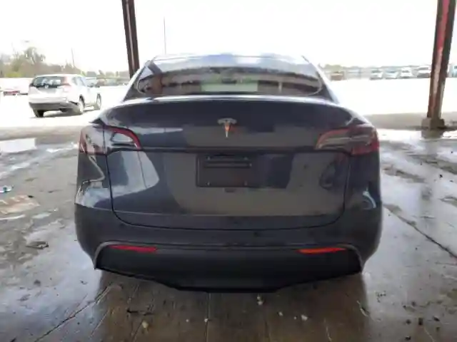 7SAYGDED7RF027862 2024 TESLA MODEL Y-5