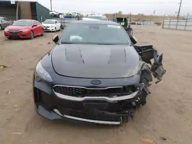 KNAE45LC9M6089385 2021 KIA STINGER-4