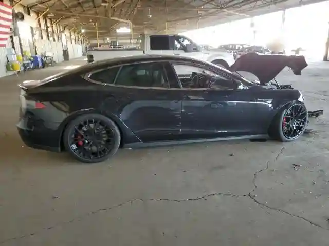 5YJSA1E43GF131779 2016 TESLA MODEL S-2