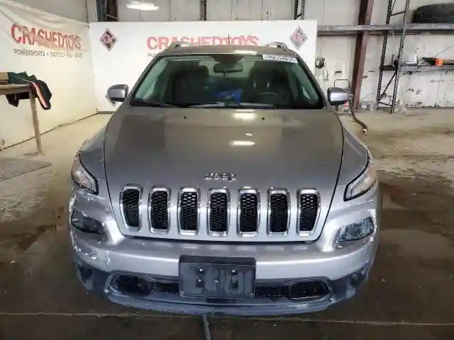 1C4PJLCB9HW535816 2017 JEEP GRAND CHEROKEE-4