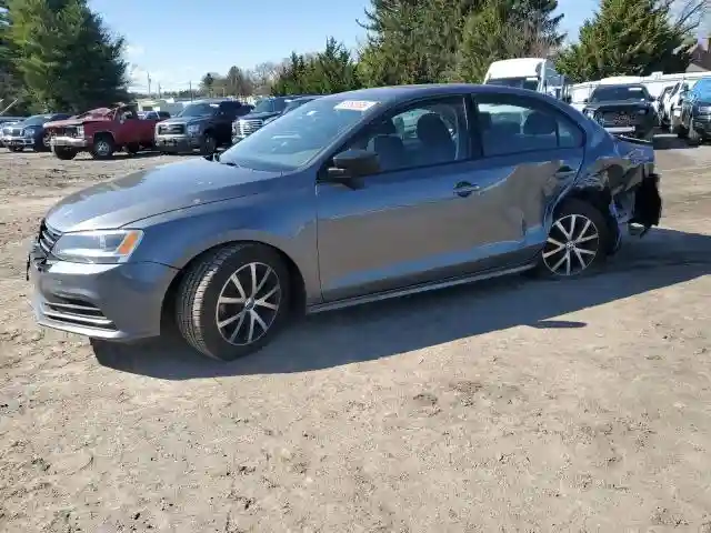 3VWD67AJ9GM370643 2016 VOLKSWAGEN JETTA-0