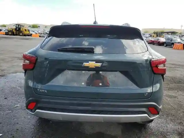 KL77LHEP2SC226968 2025 CHEVROLET TRAX-5