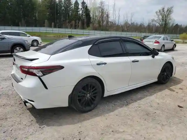 4T1KZ1AK1MU051389 2021 TOYOTA CAMRY-2