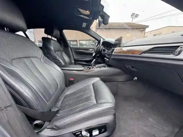 WBAJE7C34HG479236 2017 BMW 5 SERIES-4