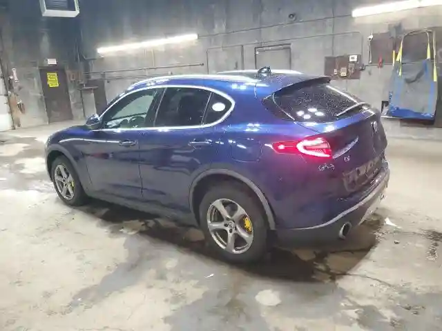 ZASFAKAN0J7C04021 2018 ALFA ROMEO STELVIO-1