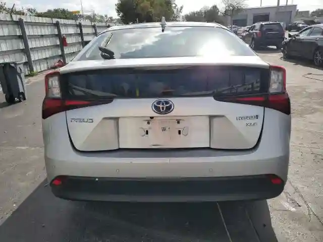 JTDKAMFU7N3155884 2022 TOYOTA PRIUS NIGH-5