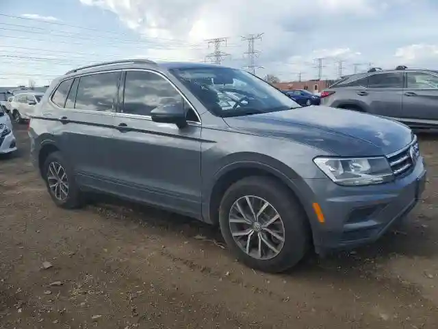 3VV2B7AX1KM178458 2019 VOLKSWAGEN TIGUAN-3