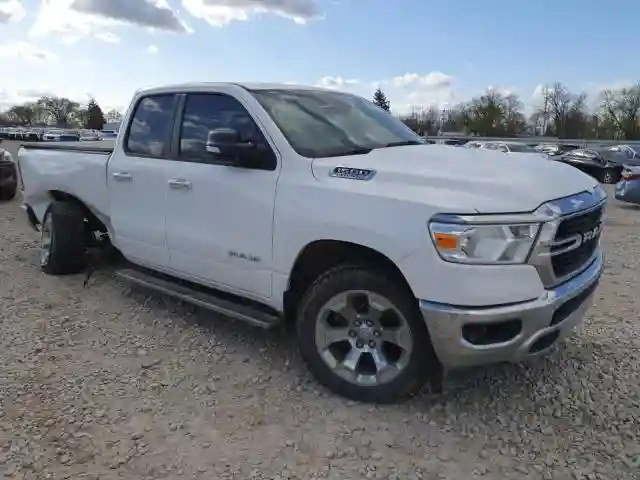 1C6SRFBT5KN915934 2019 RAM 1500-3