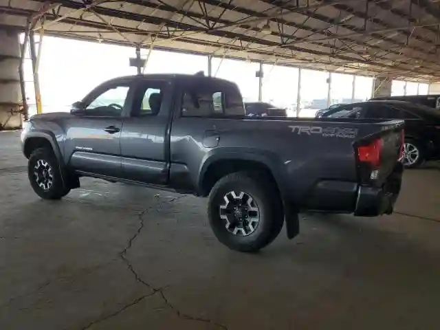 5TFSZ5AN9JX152289 2018 TOYOTA TACOMA-1