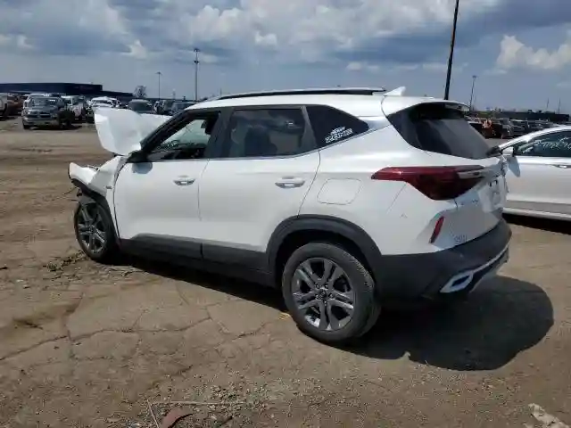 KNDEUCAA9M7149295 2021 KIA SELTOS-1