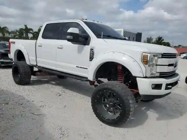 1FT7W2BT6JEB95882 2018 FORD F250-3