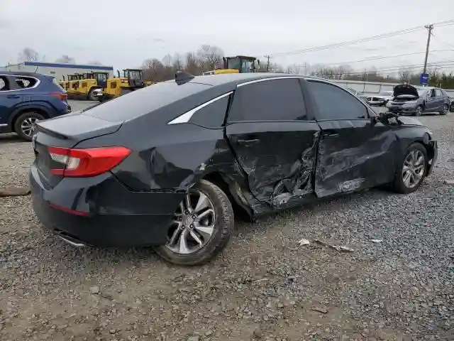 1HGCV1F10KA045118 2019 HONDA ACCORD-2