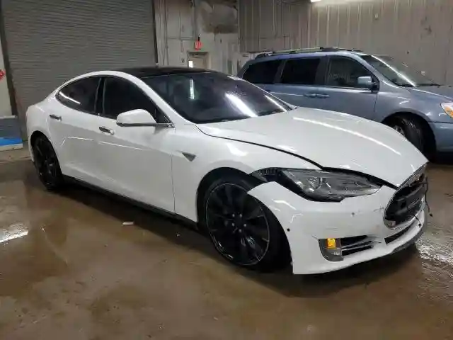 5YJSA1H24FF092628 2015 TESLA MODEL S-3