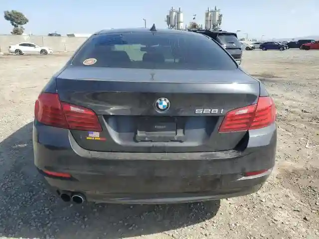 WBA5A5C52FD521937 2015 BMW 5 SERIES-5