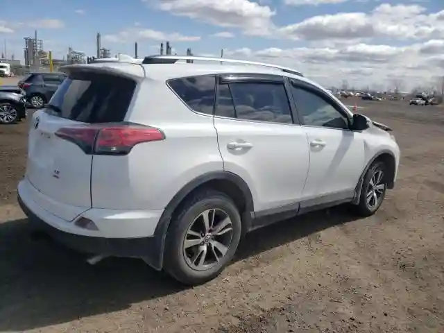 2T3BFREV0JW796987 2018 TOYOTA RAV4-2