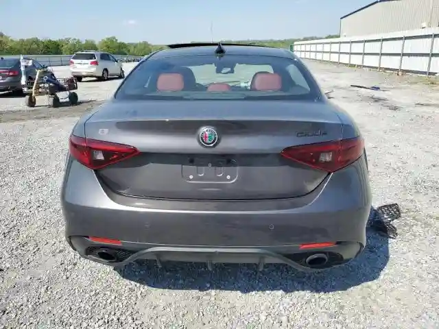 ZARFANANXK7609658 2019 ALFA ROMEO GIULIA-5