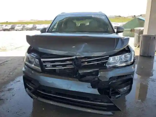 3VV3B7AX3KM012480 2019 VOLKSWAGEN TIGUAN-4