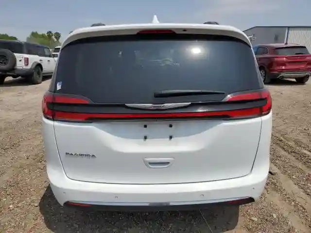 2C4RC1BG0NR153831 2022 CHRYSLER PACIFICA-5