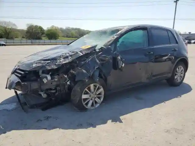 3VW217AU1HM011563 2017 VOLKSWAGEN GOLF-0