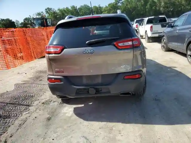 1C4PJMCS3HW580028 2017 JEEP GRAND CHEROKEE-5