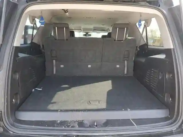 1GNSKGKC2JR400116 2018 CHEVROLET SUBURBAN-5