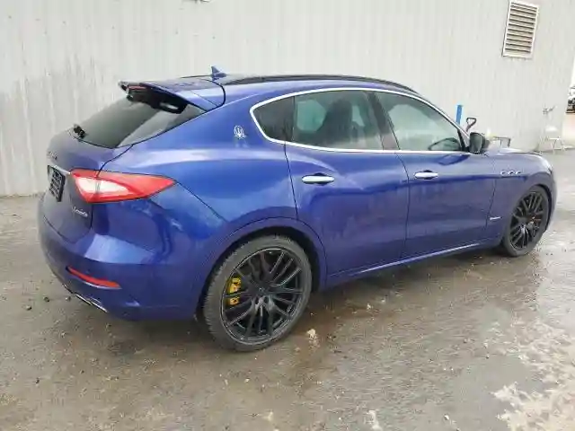 ZN661YUSXJX302324 2018 MASERATI ALL MODELS-2