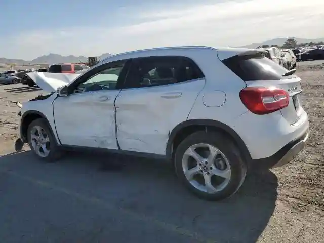 WDCTG4EB2KU014188 2019 MERCEDES-BENZ GLA-CLASS-1