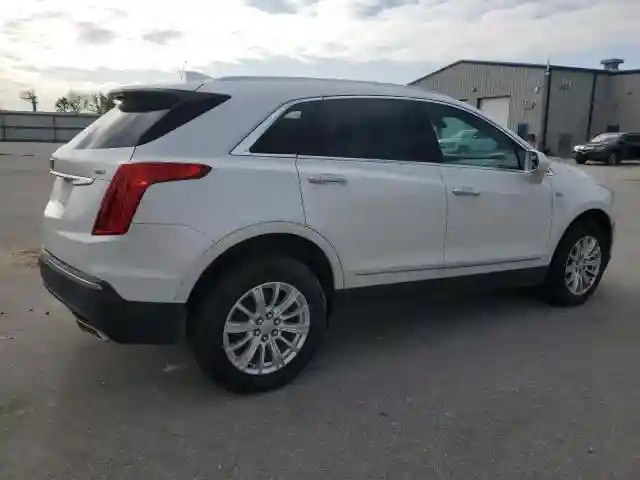 1GYKNARS9HZ122474 2017 CADILLAC XT5-2