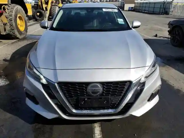 1N4BL4DV8NN335701 2022 NISSAN ALTIMA-4