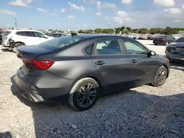 3KPF24AD0NE457659 2022 KIA FORTE-2